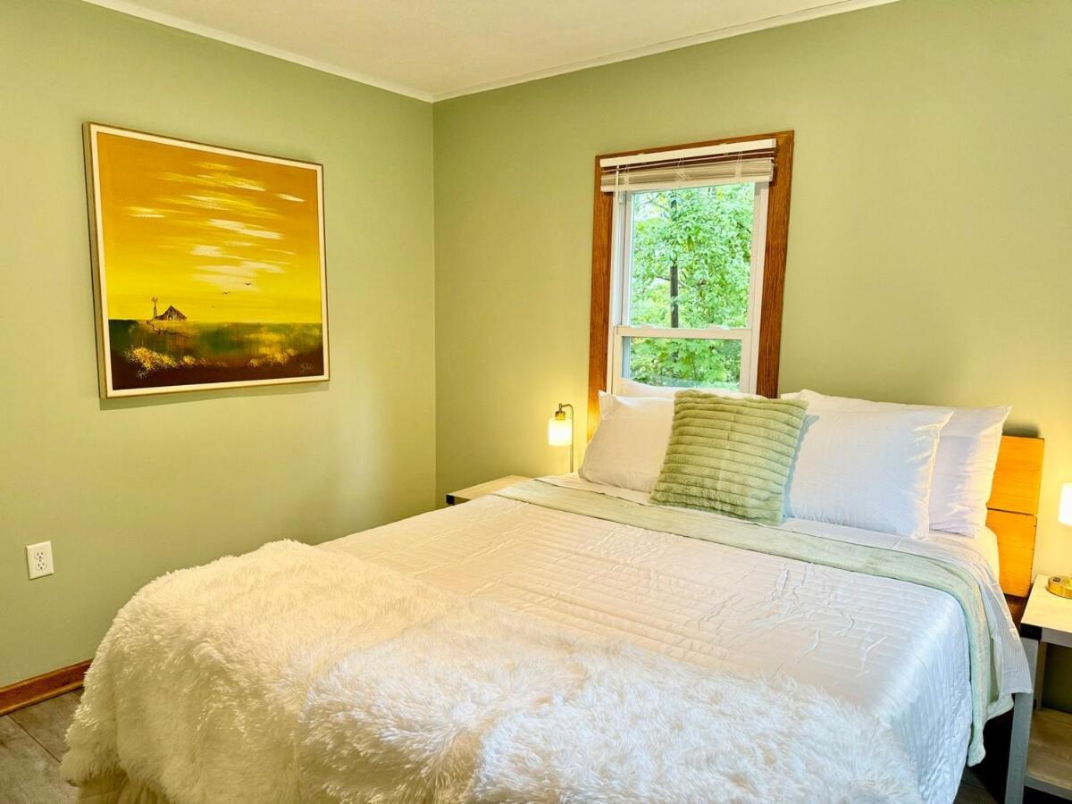 Cayuga Lake Cottage With Private Lake Access Washingtonville Екстер'єр фото